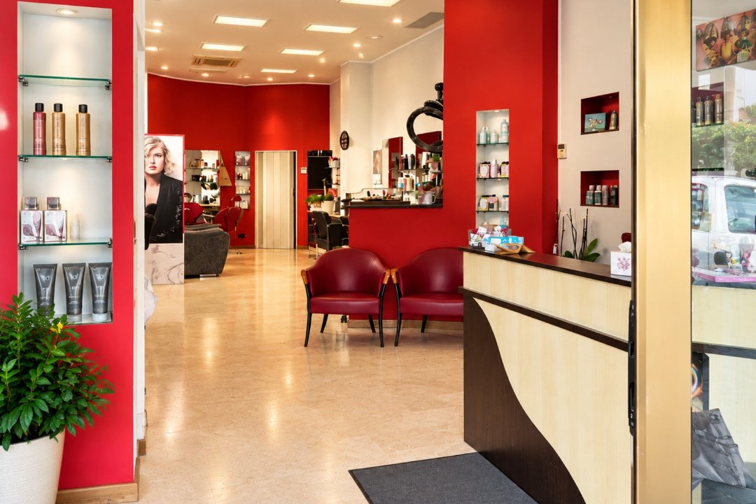 Cri Estetica & Parrucchiere Idea Donna, Pero, Lombardia
