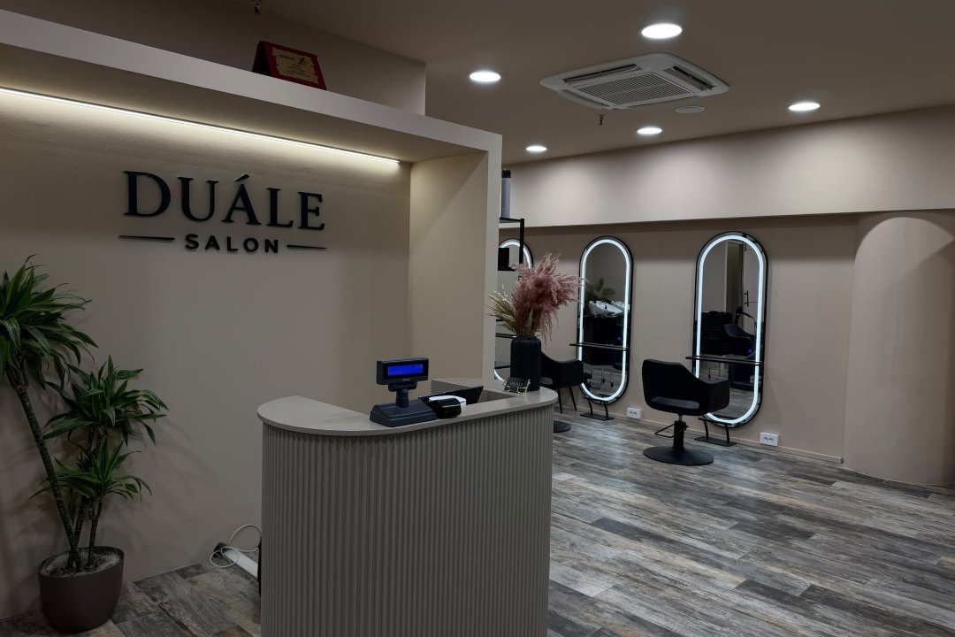 Duale Salon C.C. Top Center, Povo, Trentino Alto Adige