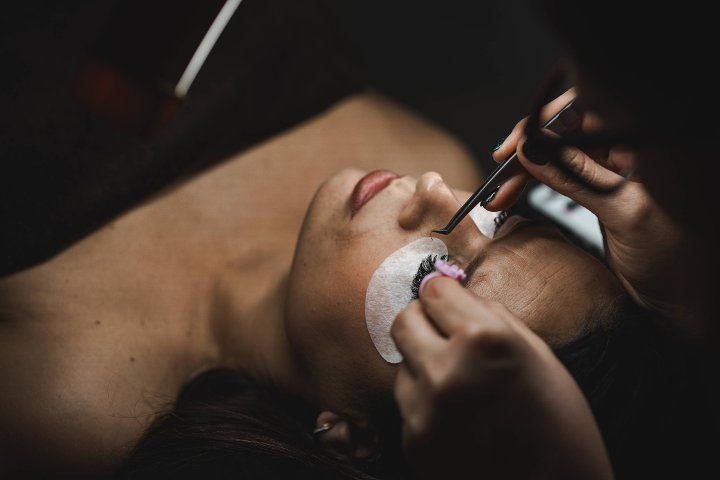 Ivy’s Bloom Room - Sourcils & cils Trieste - Photo de galerie - OneBooking