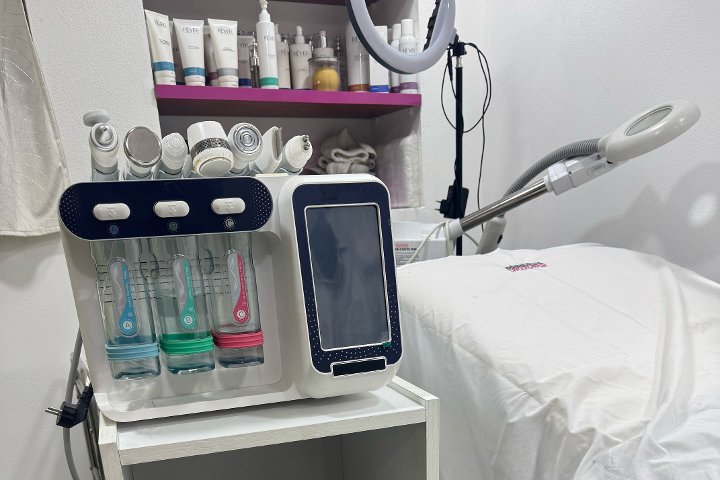 Rosanna e Kekka Beauty and Nails - Onglerie Napoli - Photo de galerie - OneBooking