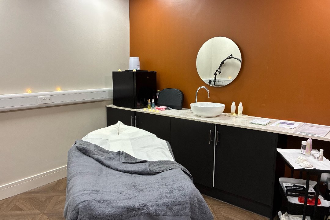 Sue's Beauty & Massage, East Garforth, Leeds