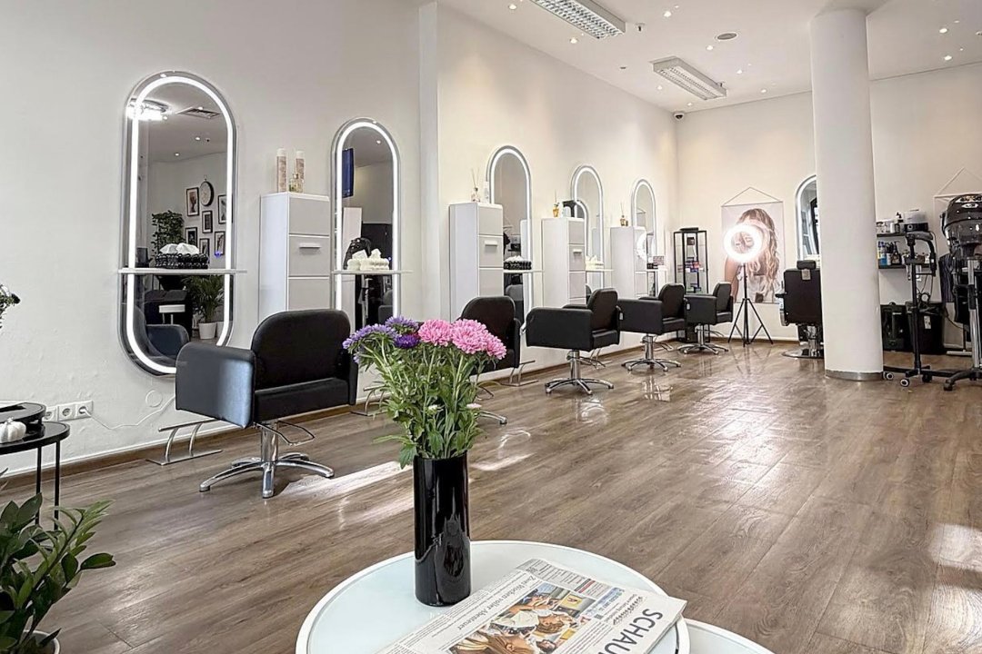 Lumera Hair Studio, Zentrum , Bonn