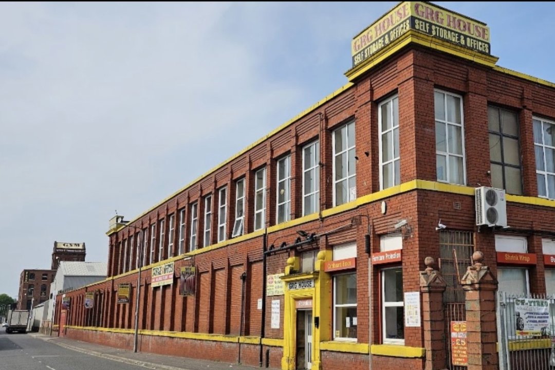 Ceren Health, Salford Shopping Centre, Salford