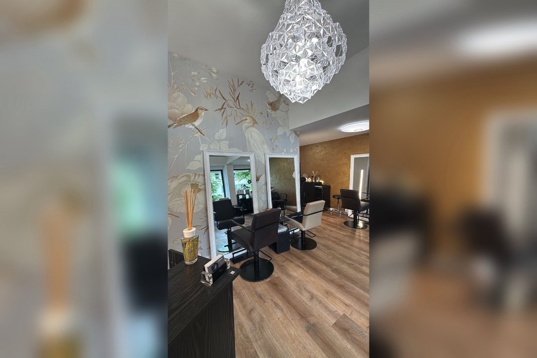 Coiffeur Less is more, Rümlang