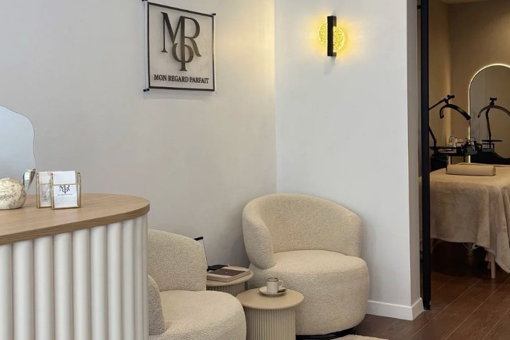 Laura Phocas - Nail Artist - Onglerie Paris - Photo de galerie - OneBooking