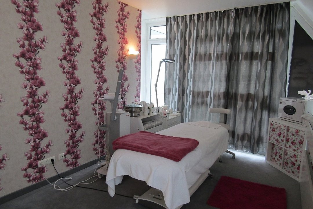 Me Time Beauty Lounge & Spa, Bad Vilbel, Hessen