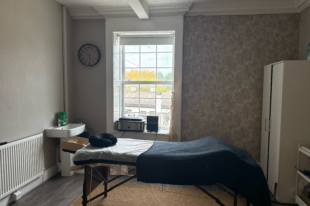 Roma Sports Massage & Alternative Therapy, Eccleston Park, Liverpool