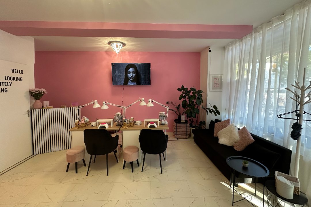 Dutchak Beauty Studio, Barmbek Nord, Hamburg