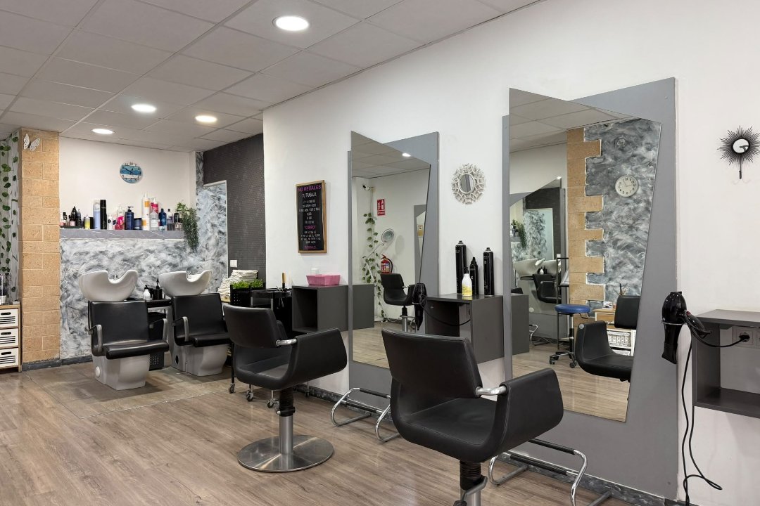 New Look's Peluqueros, L'Hort de Senabre, Valencia