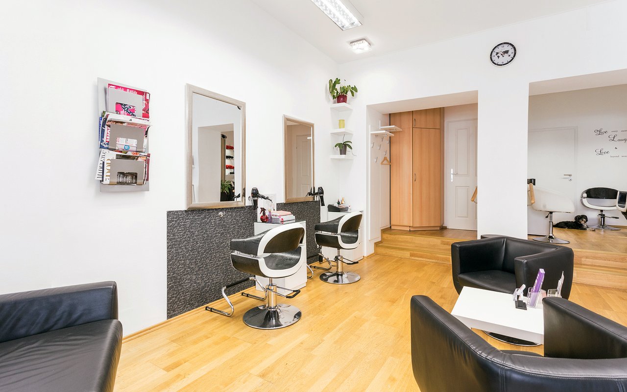 Friseure in der Nähe von 18. Bezirk, Wien Treatwell