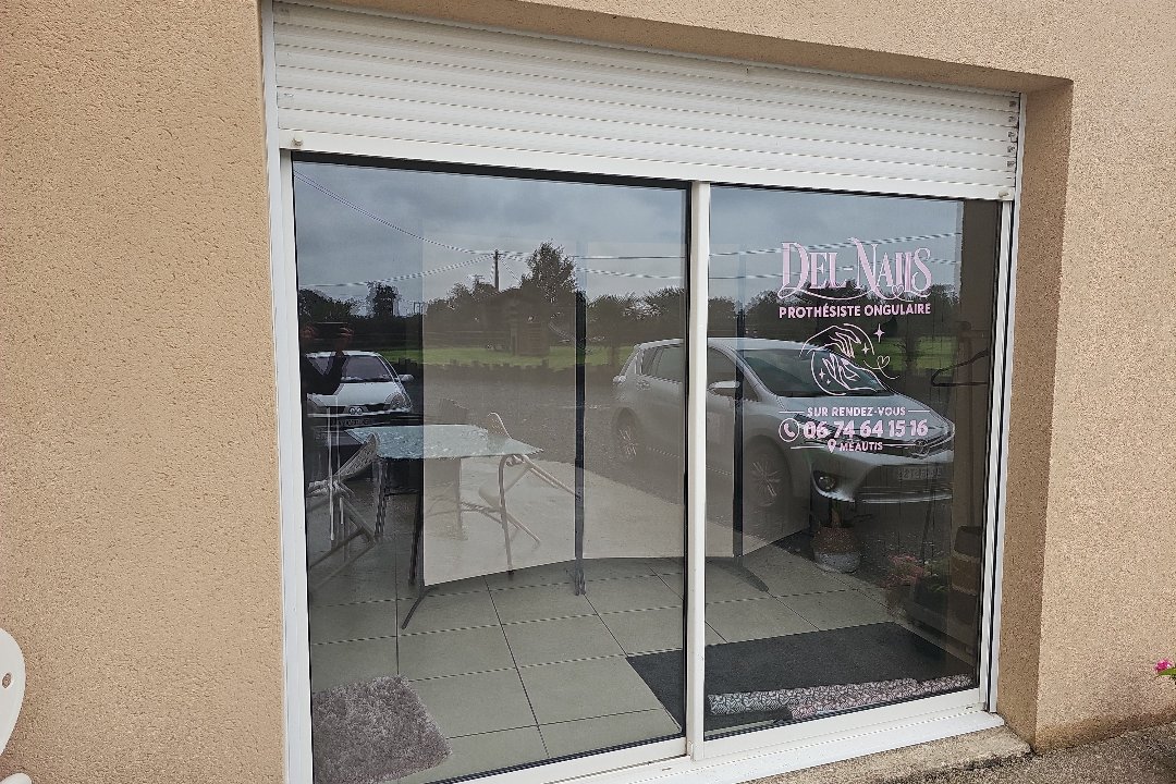 Del-Nails, Angervillier