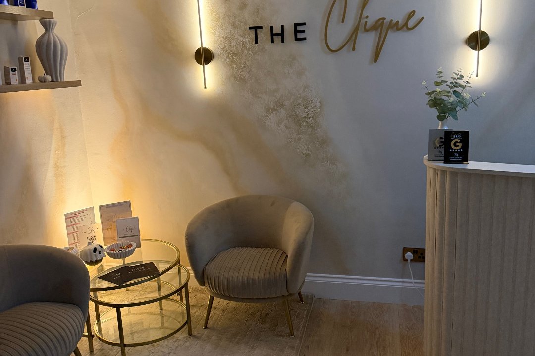 The Clique, Wokingham, Berkshire