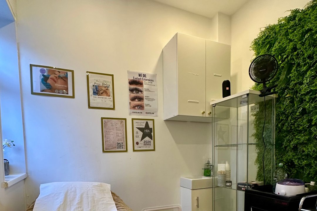 Kays Glam (inside Ibiza Glow), Mottingham, London