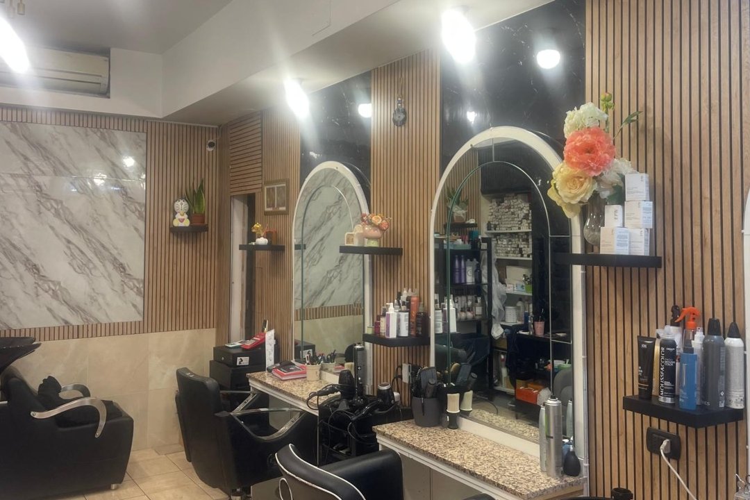 J&S Salon Roma, San Lorenzo, Roma