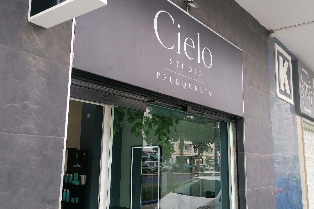 Cielo Studio Peluquería, Torre del Mar