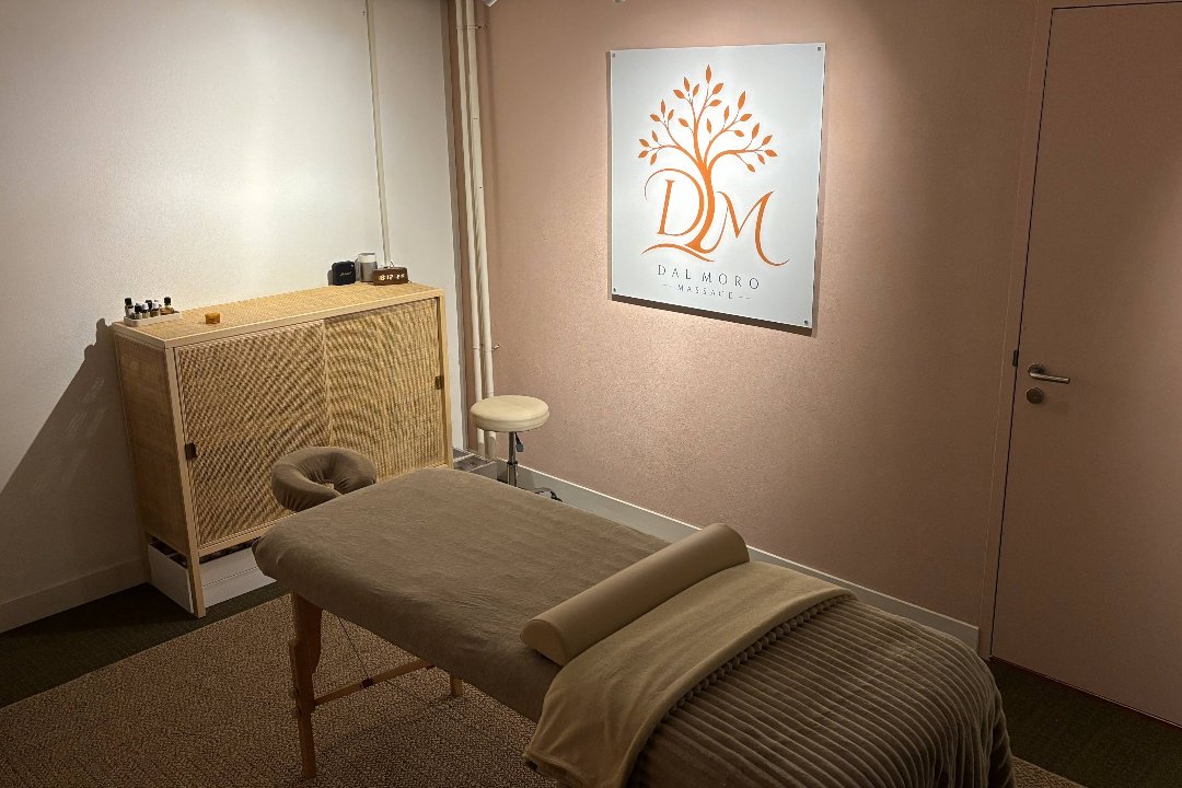Dal Moro Massage, Voorhout, The Hague