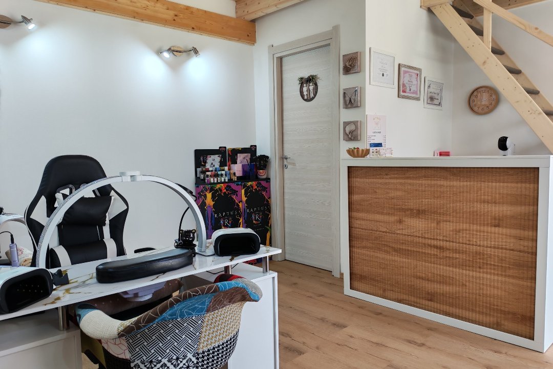 Ily Nails, Sassari, Sardegna