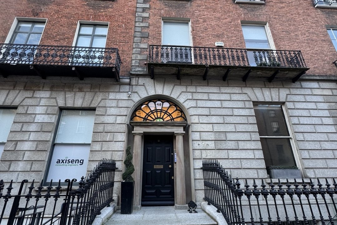 Skinology.Dublin, Merrion Square, Dublin