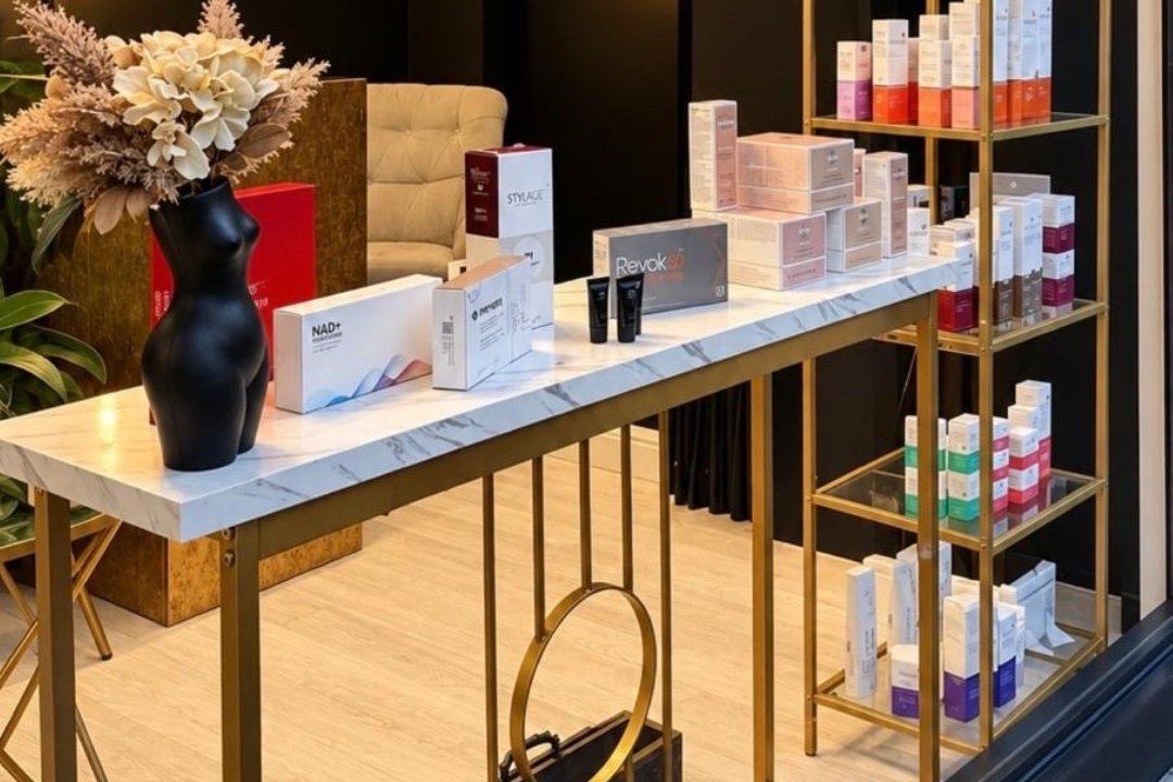 Zara Wellness Clinic, Bounds Green, London