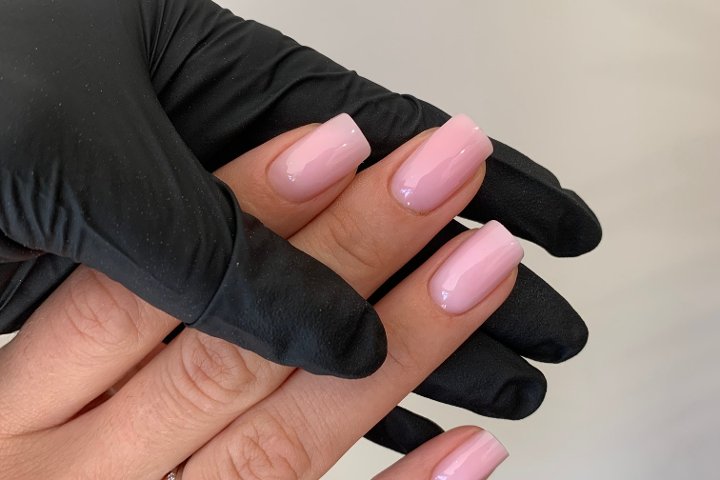 Vio_nails | Manucure Russe - Onglerie Paris - Photo de galerie - OneBooking