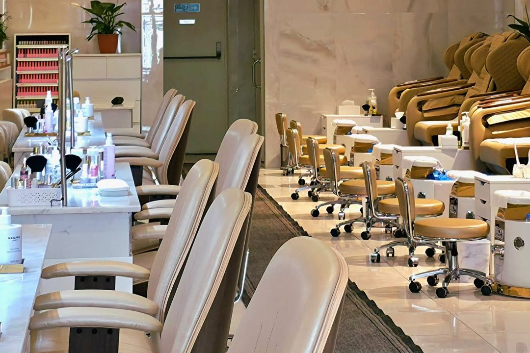 Blackrock Nails & Spa, Blackrock, South County Dublin