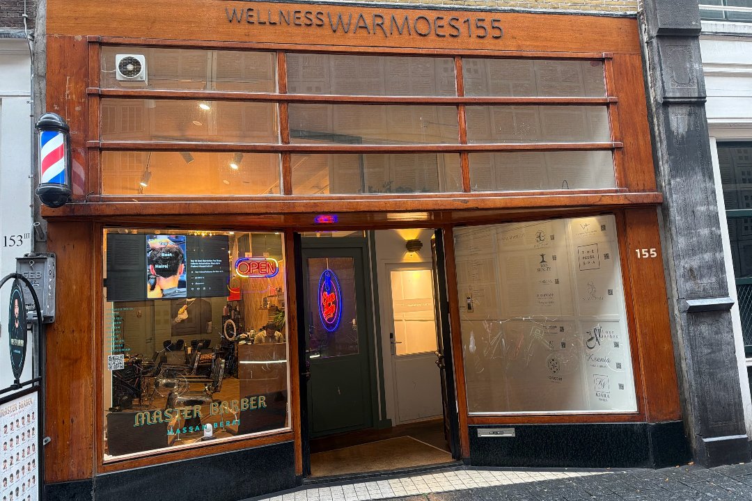Slavic Hair Extensions, Bijenkorf, Amsterdam