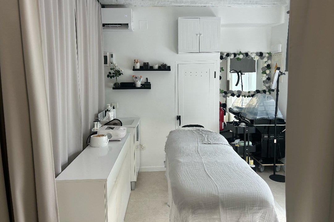 Jahel Gomez Beauty Studio, Provincia de Málaga