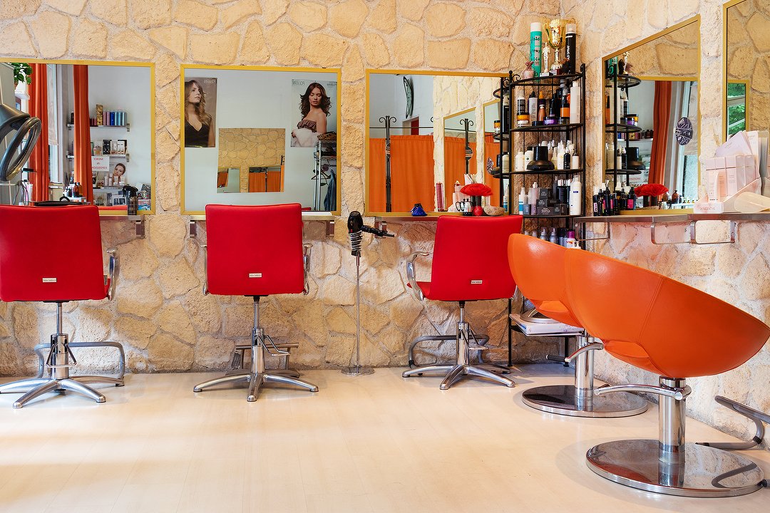 Re Umberto 124 Stylist, Borgo San Paolo, Torino