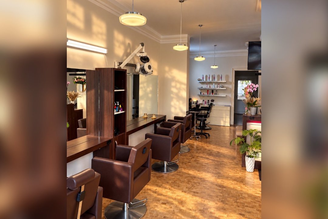 Friseursalon Somayeh, Charlottenburg, Berlin