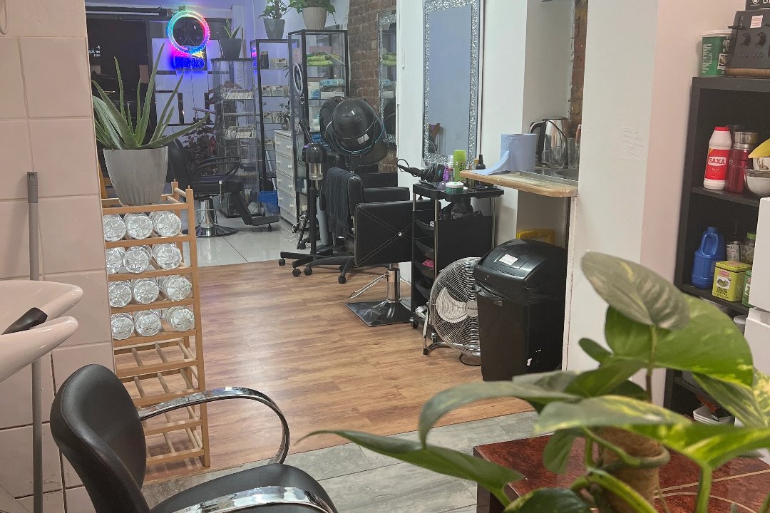 AJ Unisex Salon, The Round Chapel, London