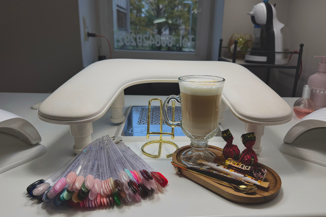 Milana - Salonas Ieva, Žirmunu tiltas, Vilnius