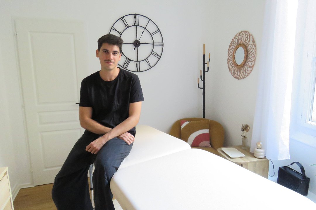 Clément Carnel - Masseur bien-être, Rue Sainte-Catherine, Bordeaux