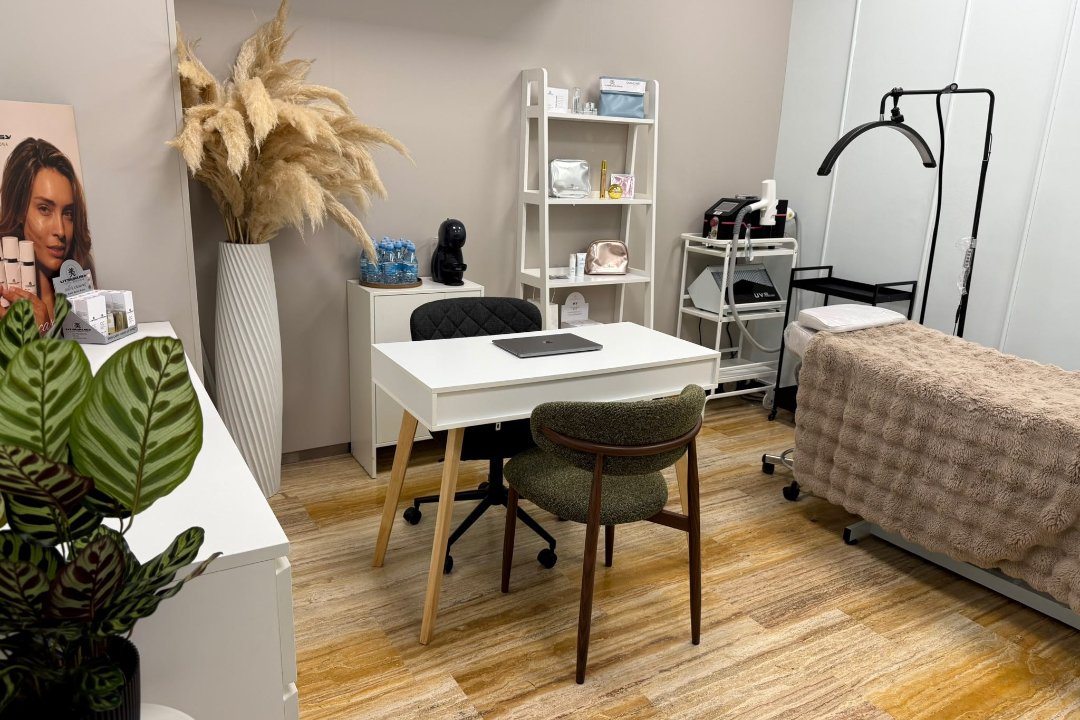 AC Beauty Studio, Albors, Valencia