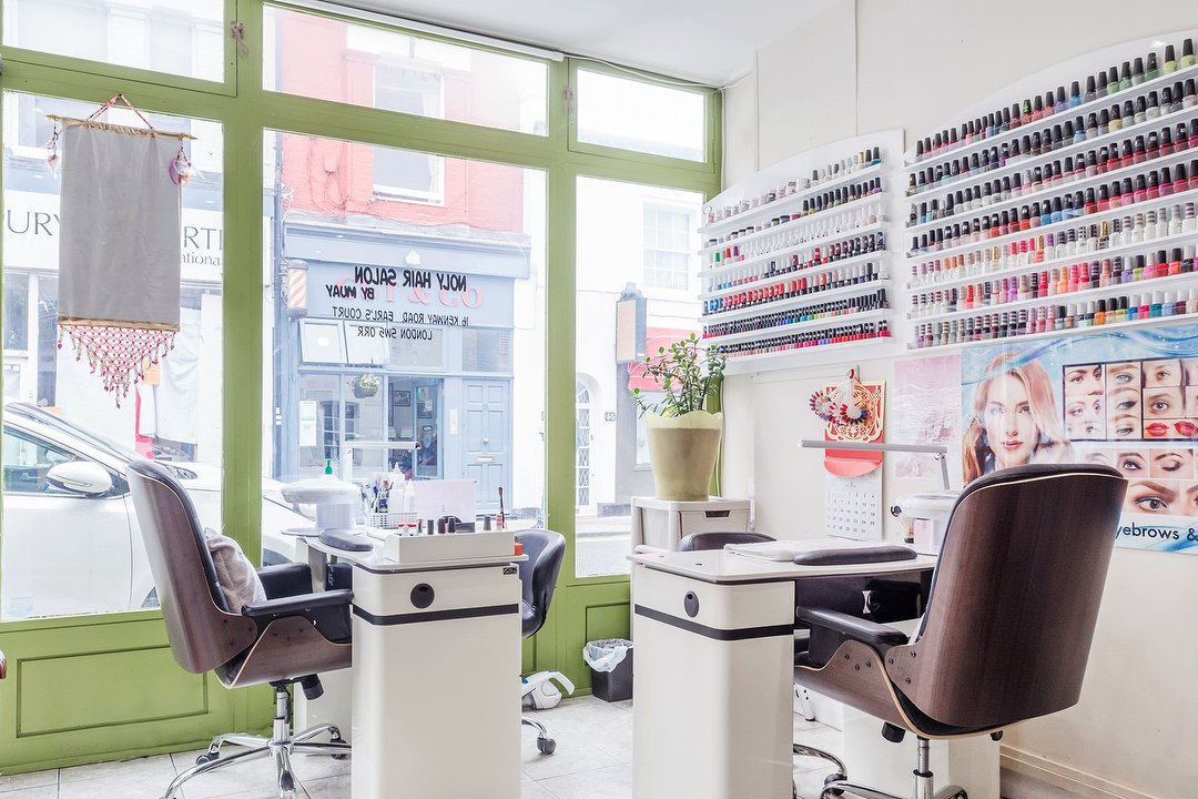 Lyn Nails, Earls Court, London
