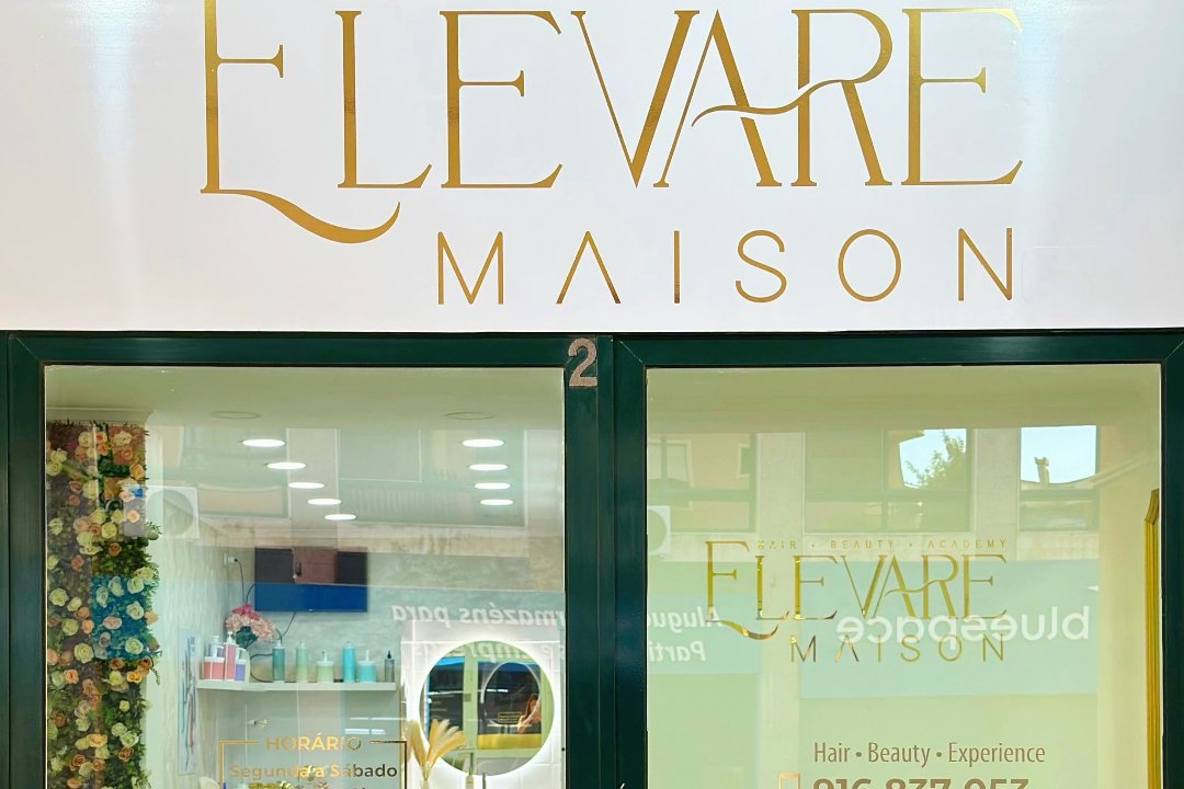 Elevare Maison, Queluz