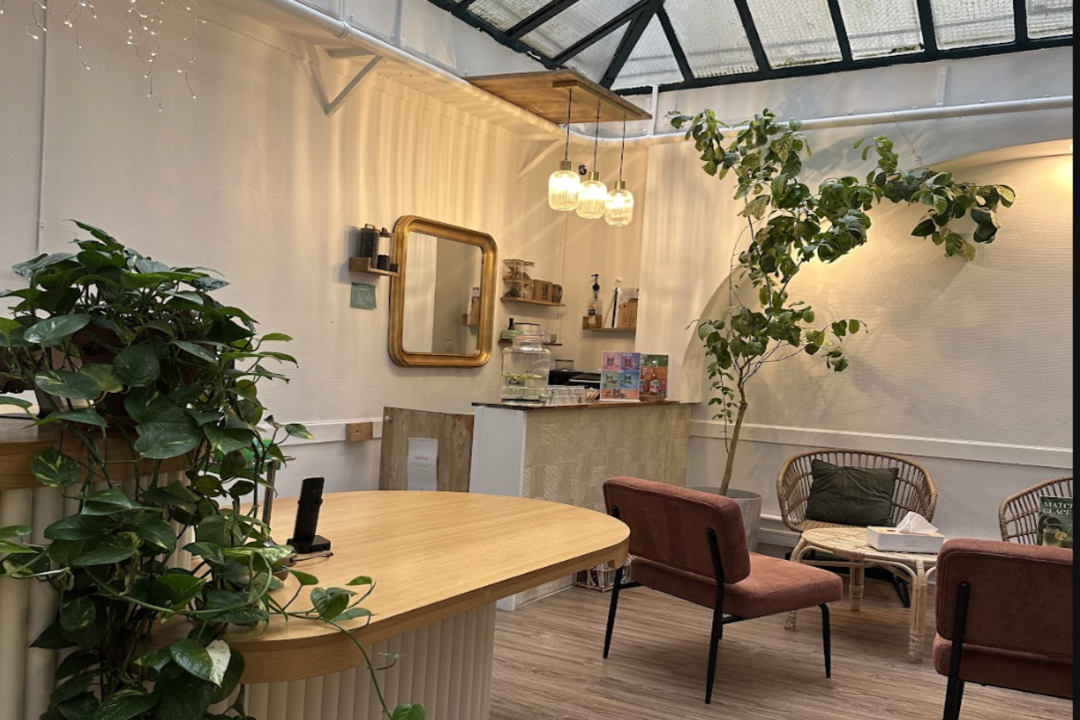 RADHIA WELLNESS SPORT & MASSAGES, Rue du Faubourg-Poissonnière, Paris