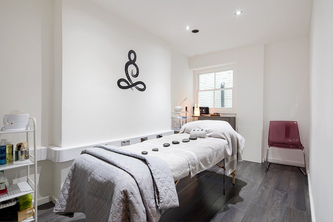 Ashanti Treatment Rooms, Aldgate, London