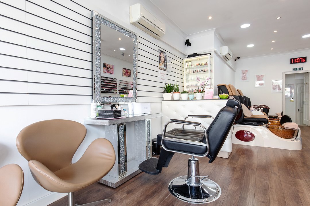 Anivic Beauty Zone, Castelnau, London