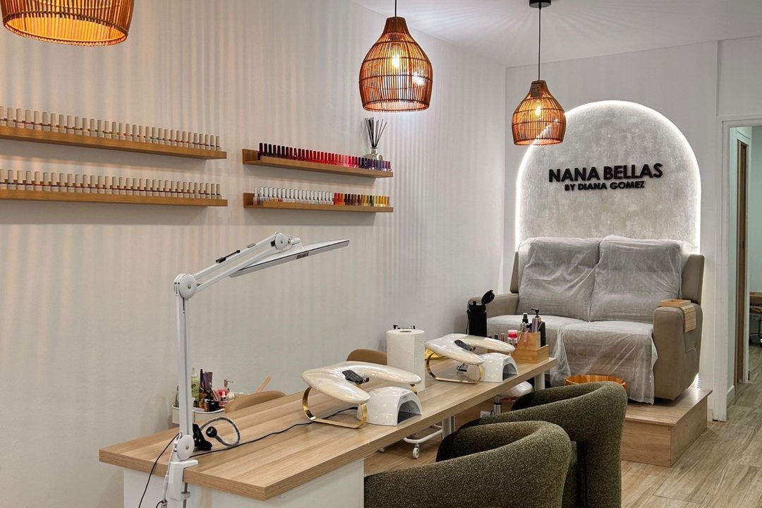 Nana Bellas Nails - Concepción Arenal 220, Avinguda Meridiana, Barcelona