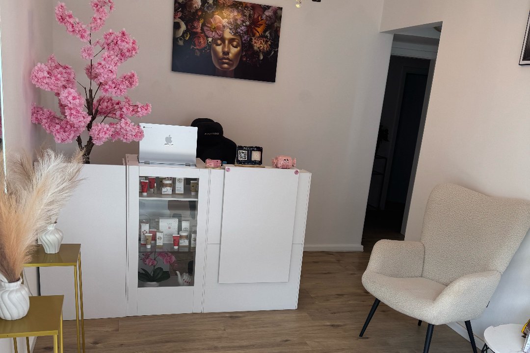 Elya Beauty Konzept 2, Rath Mitte, Düsseldorf