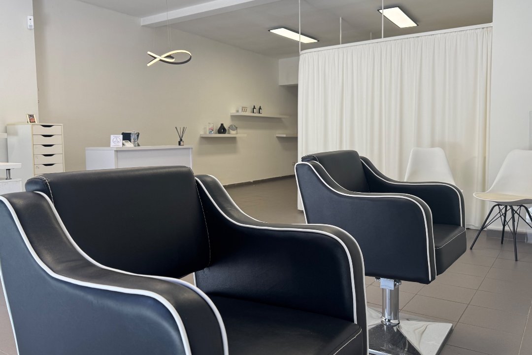 Slaying Nails & Beauty, Kloosterstraat, Antwerpen