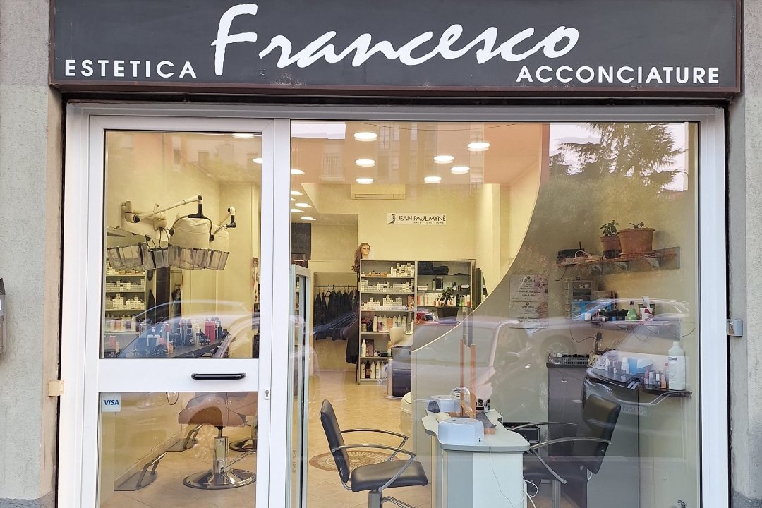 Nuova Immagine Francesco Acconciature Estetica, Barona, Milano