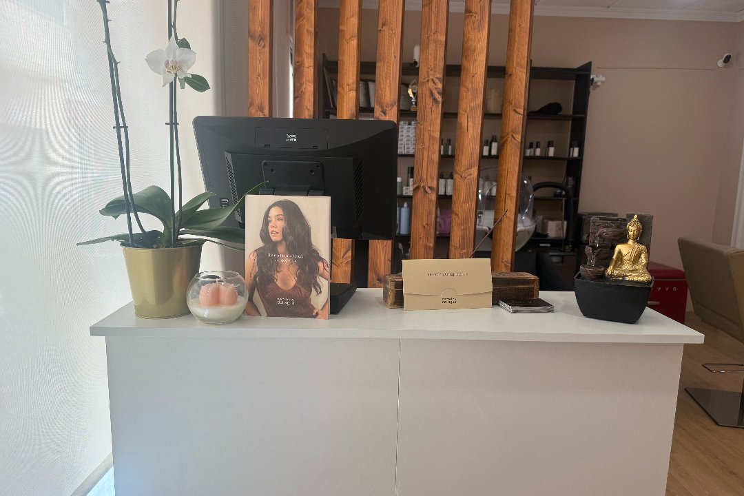 LuxeAura  Hair Spa, El Ejido, Provincia de Almería