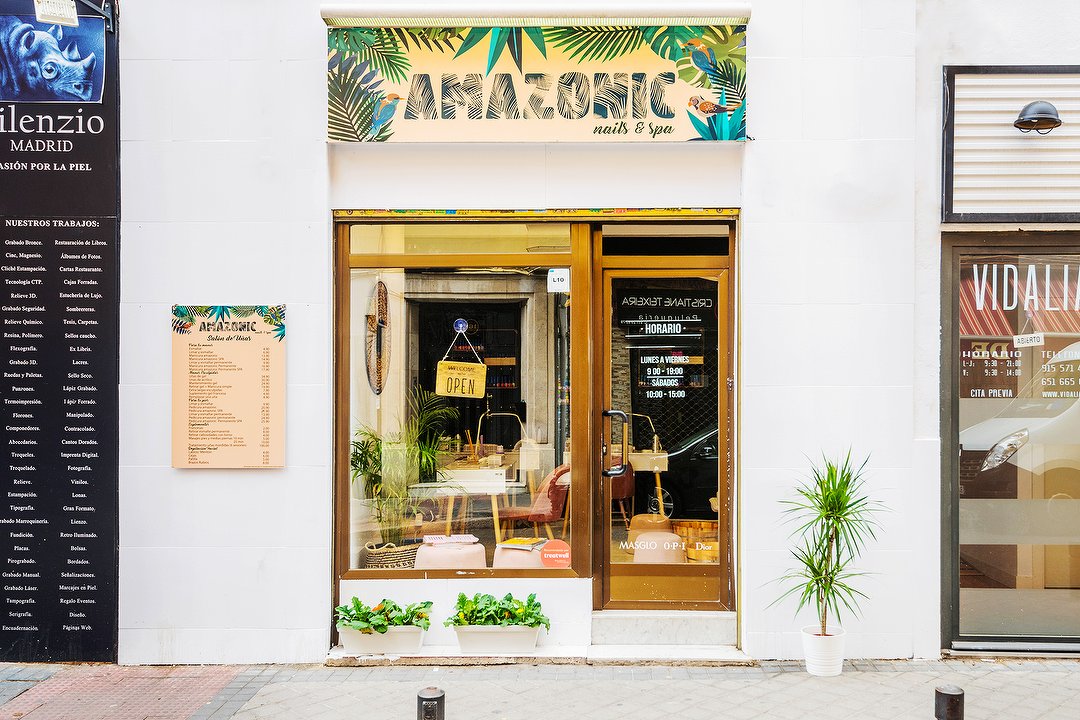 Amazonic Nails & Spa, Fuente del Berro, Madrid