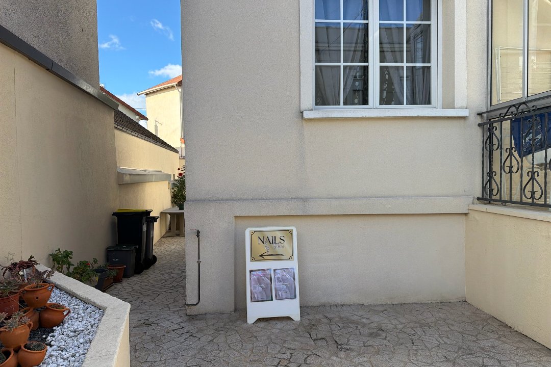 NailsByNini, Neuilly-Plaisance, Seine-Saint-Denis