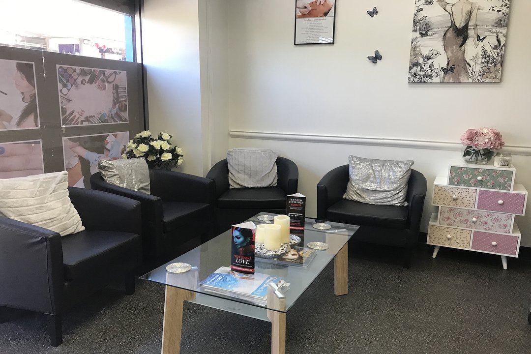 Holistics By Marlyn, Wishaw, Lanarkshire