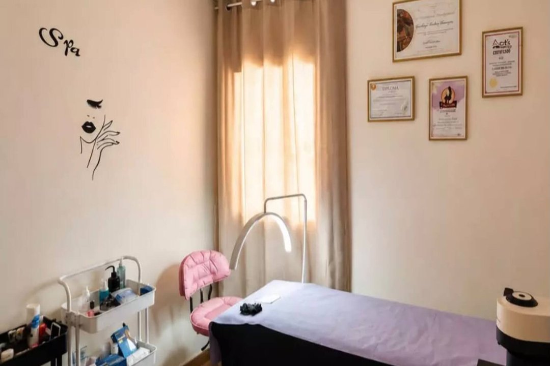 Bloom Beauty Studio, La Prosperitat, Barcelona