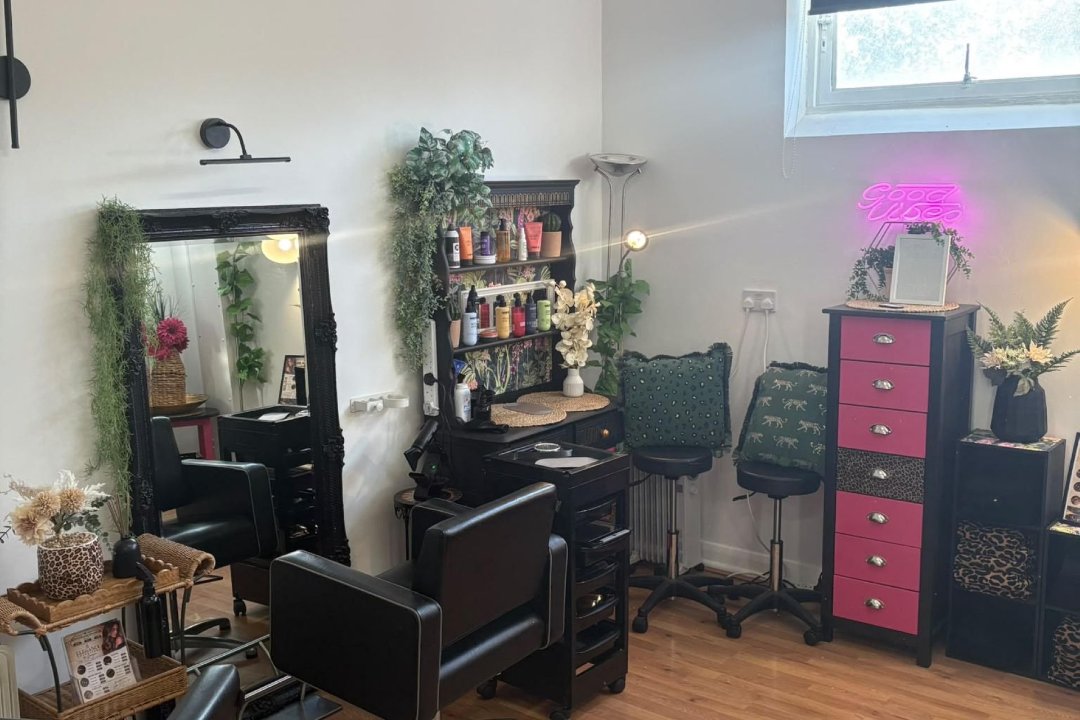 Lockharts Hair Studio, Basingstoke, Hampshire