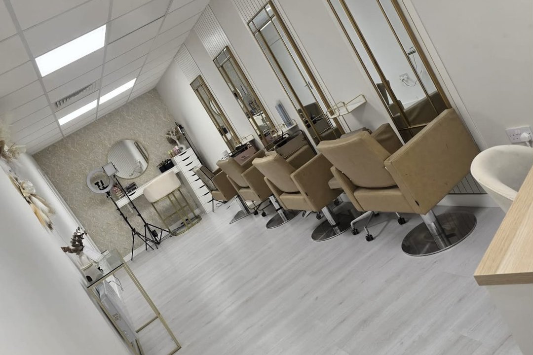 Leanne Oliver Hair, Farnworth, Bolton