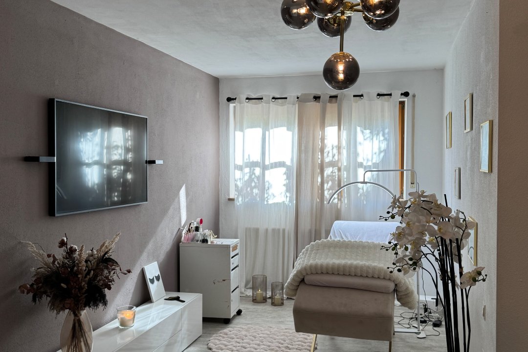 KD Luxury Lashes, Hunderdorf, Bayern